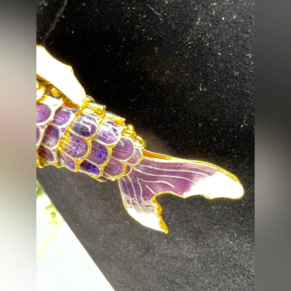Vintage Chinese Cloisonné Enamel Articulated Swimming Koi Fish Ornament
